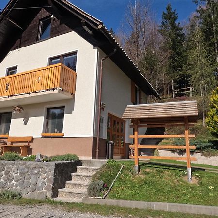 Holiday Home Forest Peace, Lavrovec Hlevni Vrh Экстерьер фото